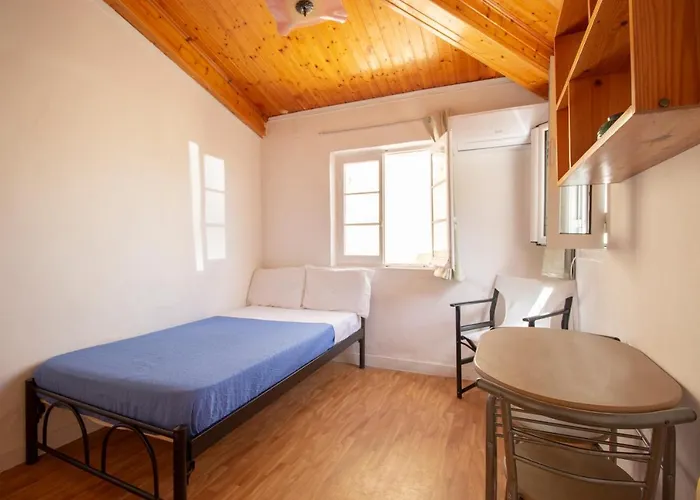 Attic In Corfu Town Centre Apartment *